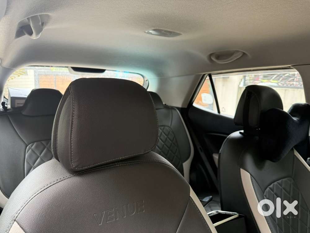 Hyundai Venue Petrol 2022