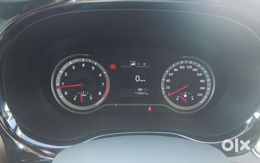 (taxi ) Hyundai Aura (sx Cng) Top Vairiant