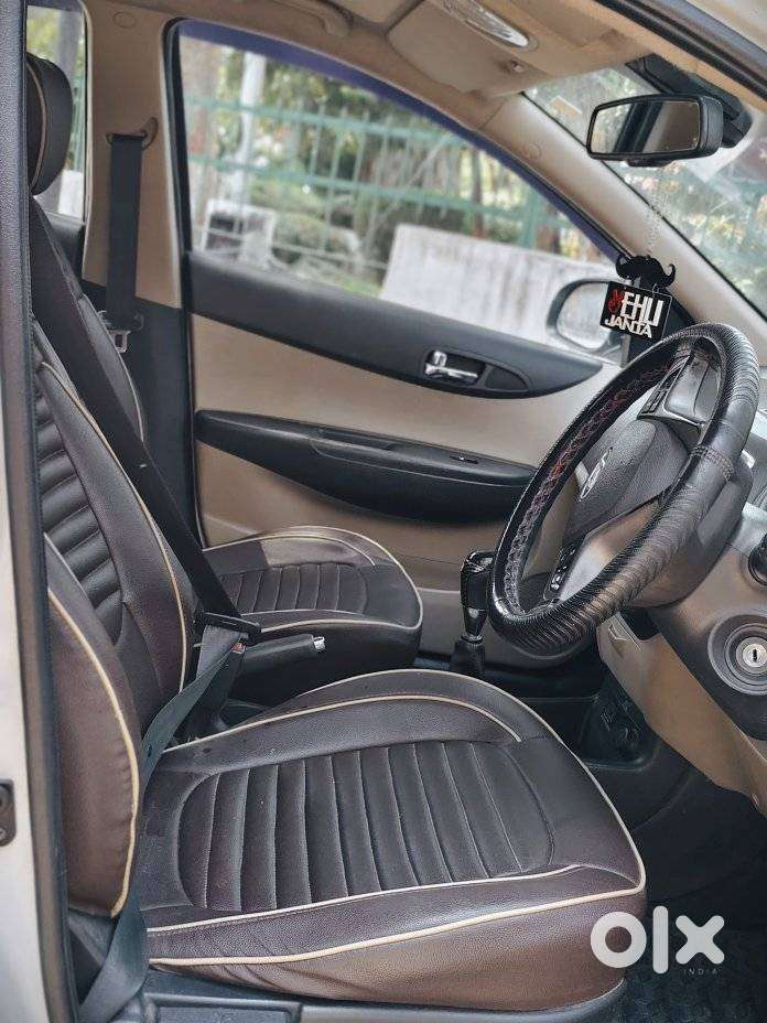 Hyundai I20 Sportz 1.2 Bs-iv, 2014, Petrol