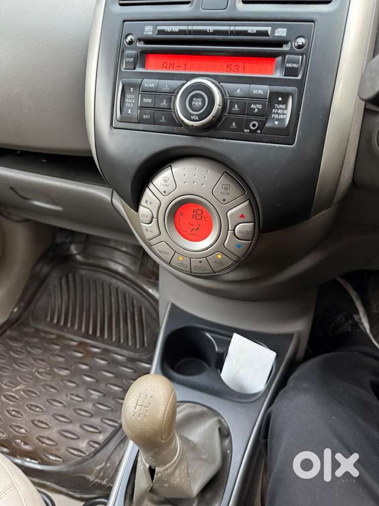 Nissan Sunny Xv Special Edition, 2011, Petrol