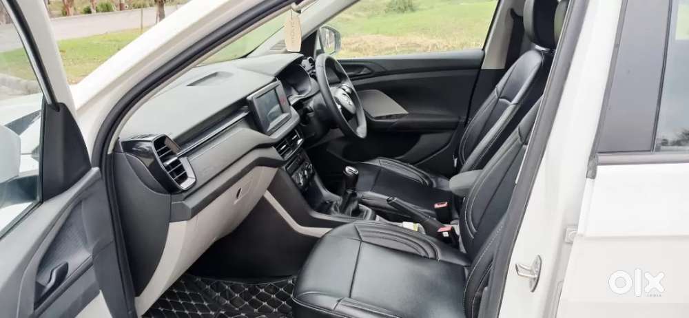 Skoda Kushaq Ambition 1.0l Tsi Mt, 2021, Petrol
