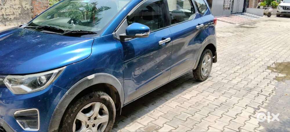 Renault Triber Rxz Petrol Mt 1.0 Ece 2020 Top Varient Model
