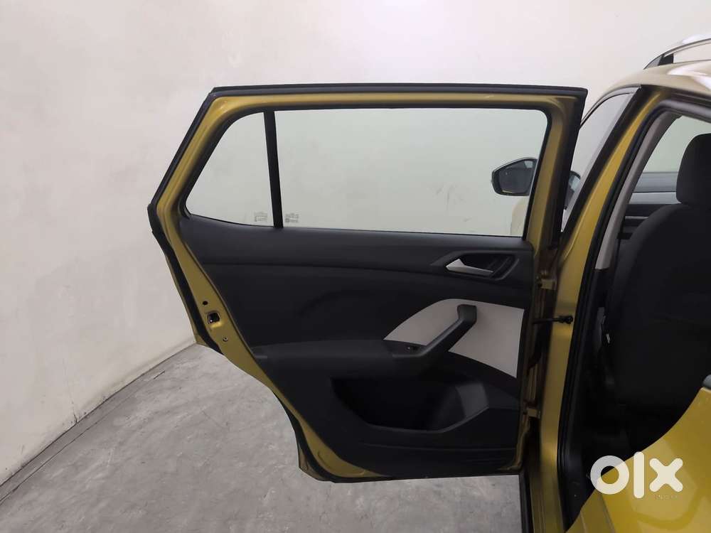 Volkswagen Taigun 1.0 Tsi Highline At, 2021, Petrol