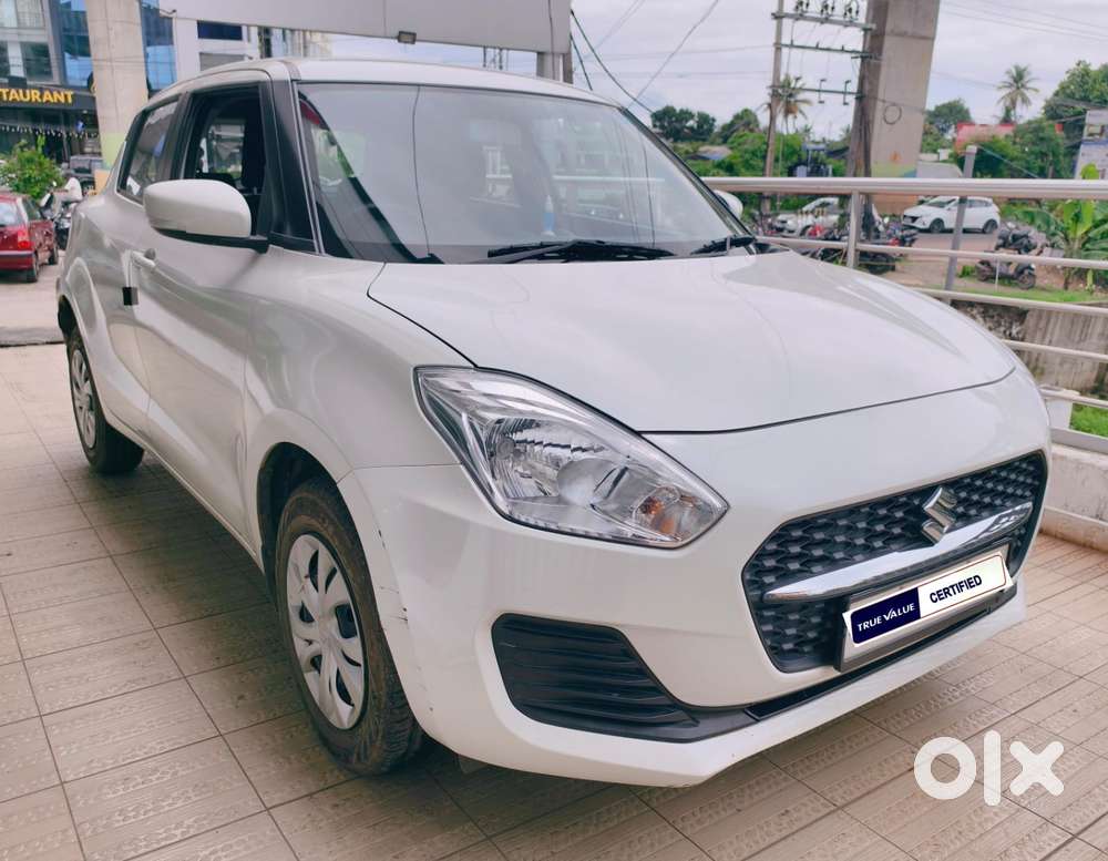 Maruti Suzuki Swift Vxi Optional, 2022, Petrol