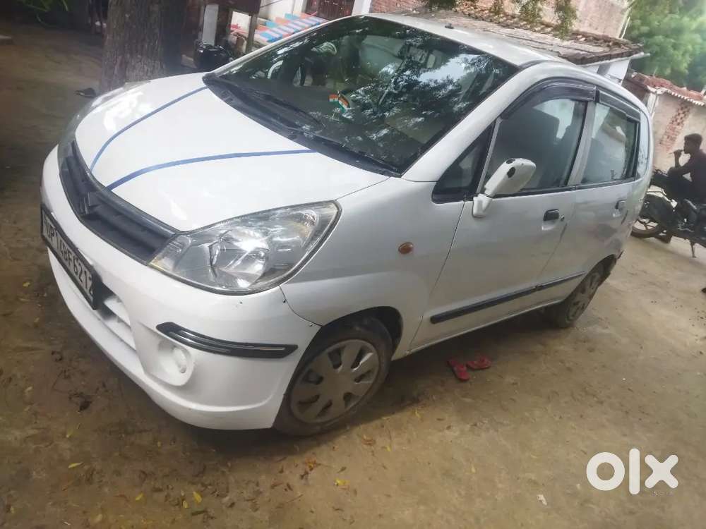 Maruti Suzuki Zen Estilo Lxi 2011