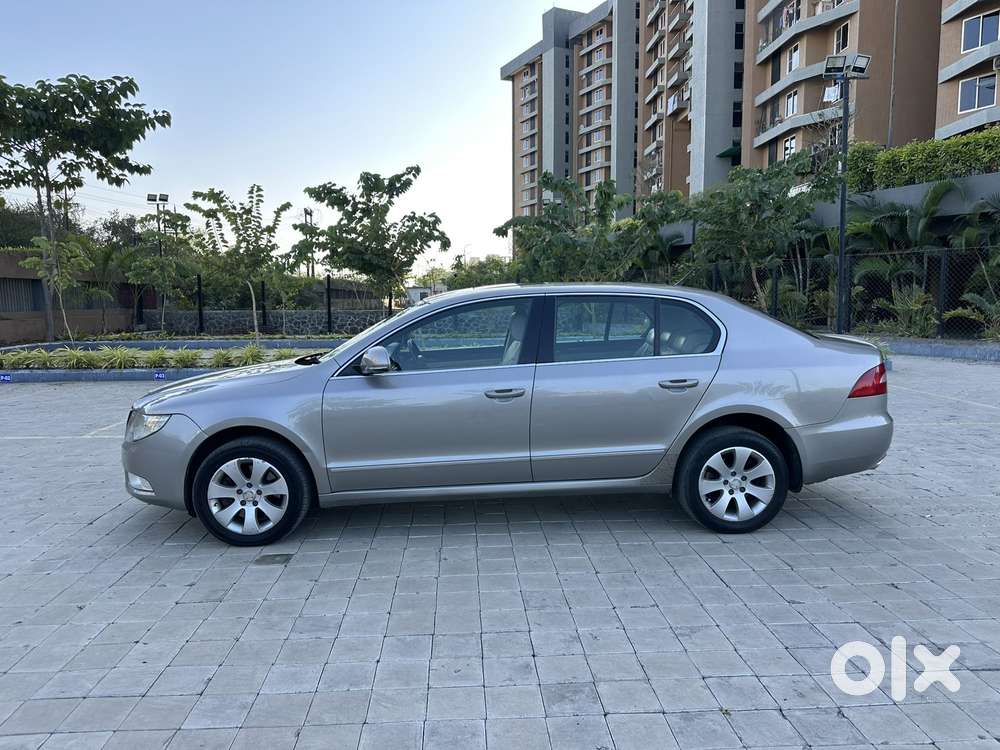 Skoda Superb 1.8 Elegance Tsi At, 2009, Petrol