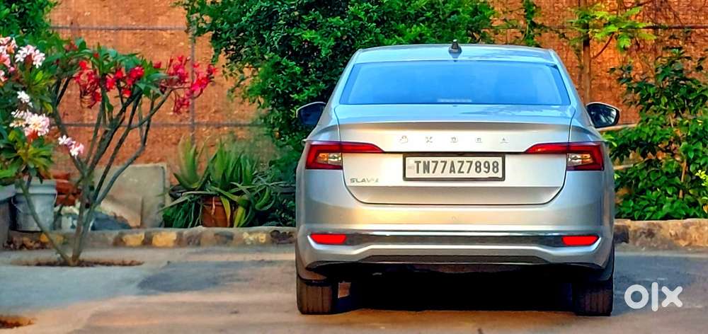 Skoda Slavia 1.0 Tsi Style At, 2023, Petrol