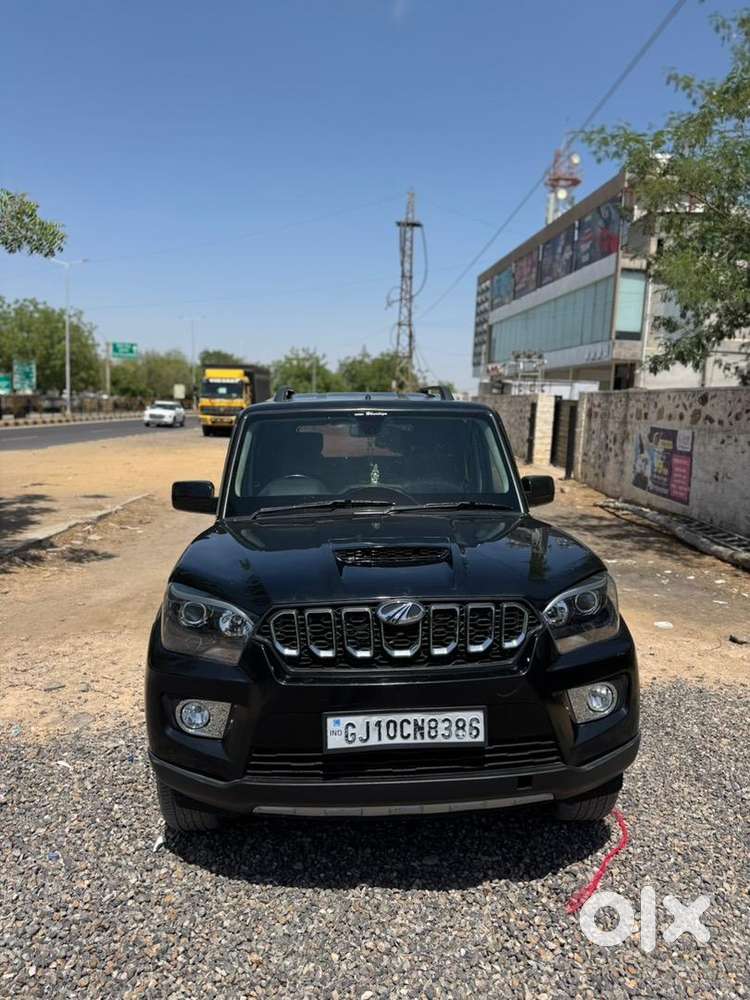 Mahindra Scorpio 2018 Diesel Well Maintained