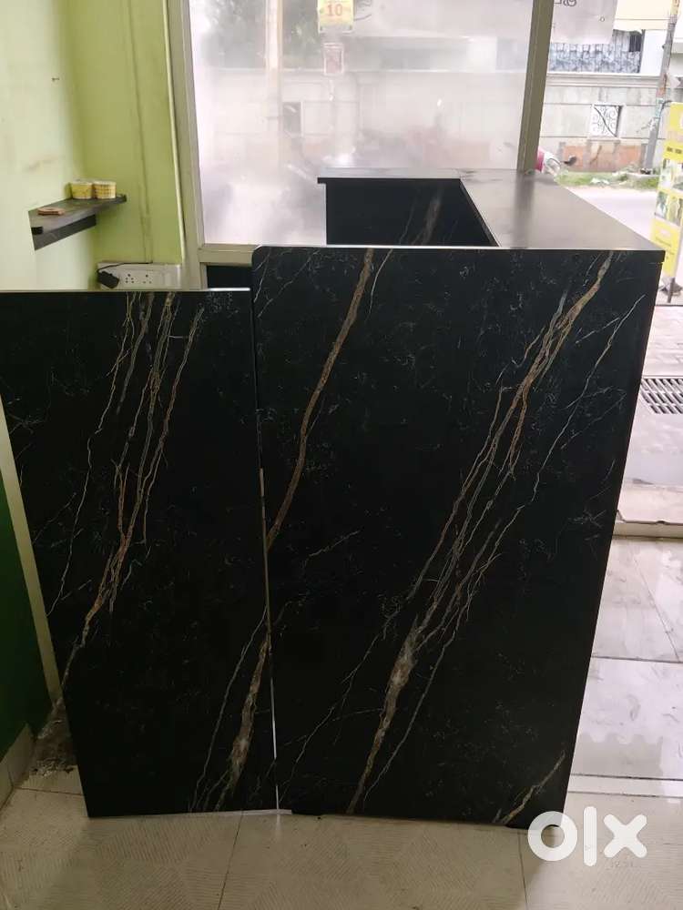 Reception counter for commercial purpose