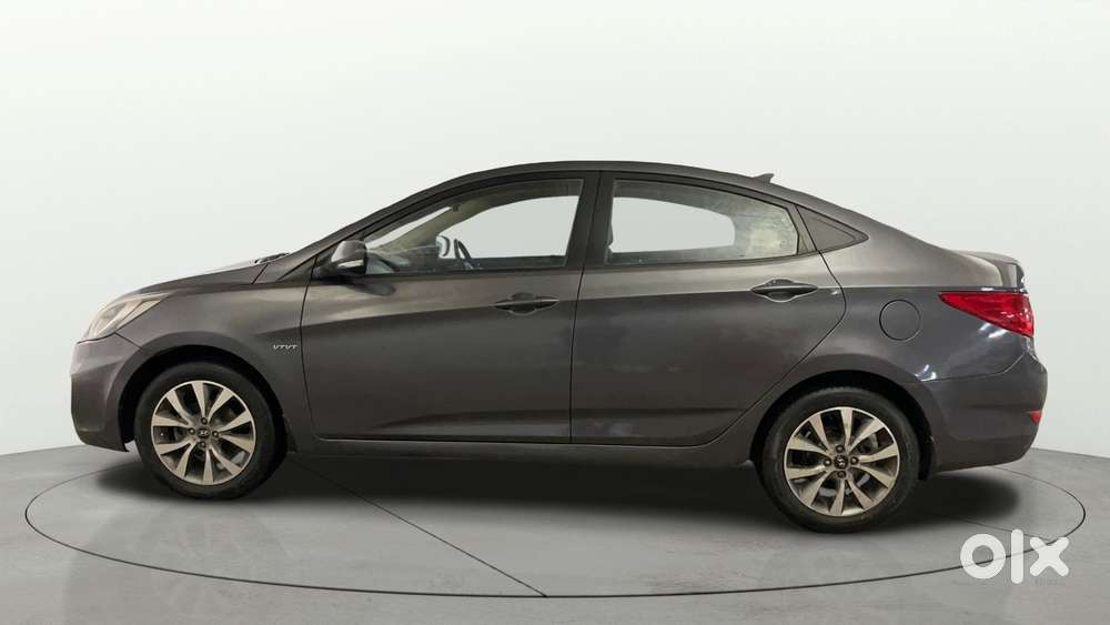 Hyundai Verna Fluidic 1.6 Vtvt Sx Automatic, 2014, Petrol