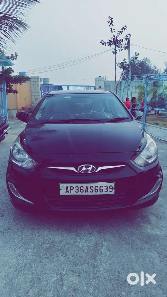 Hyundai Verna 1.6 S 2012