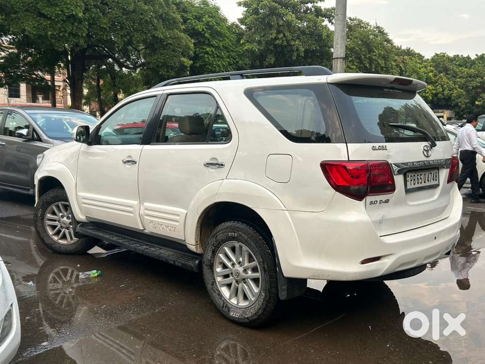 2012 Toyota Fortuner 2.8