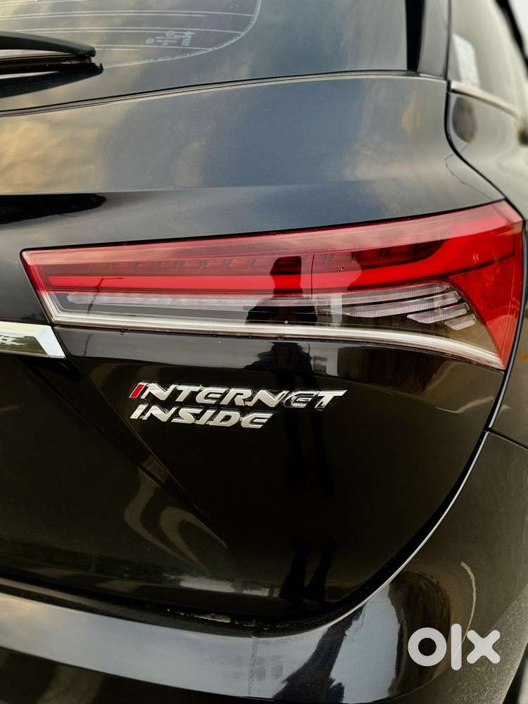 Mg Hector Plus Sharp Pro 1.5 Turbo Petrol Cvt 6 Str, 2021, Petrol