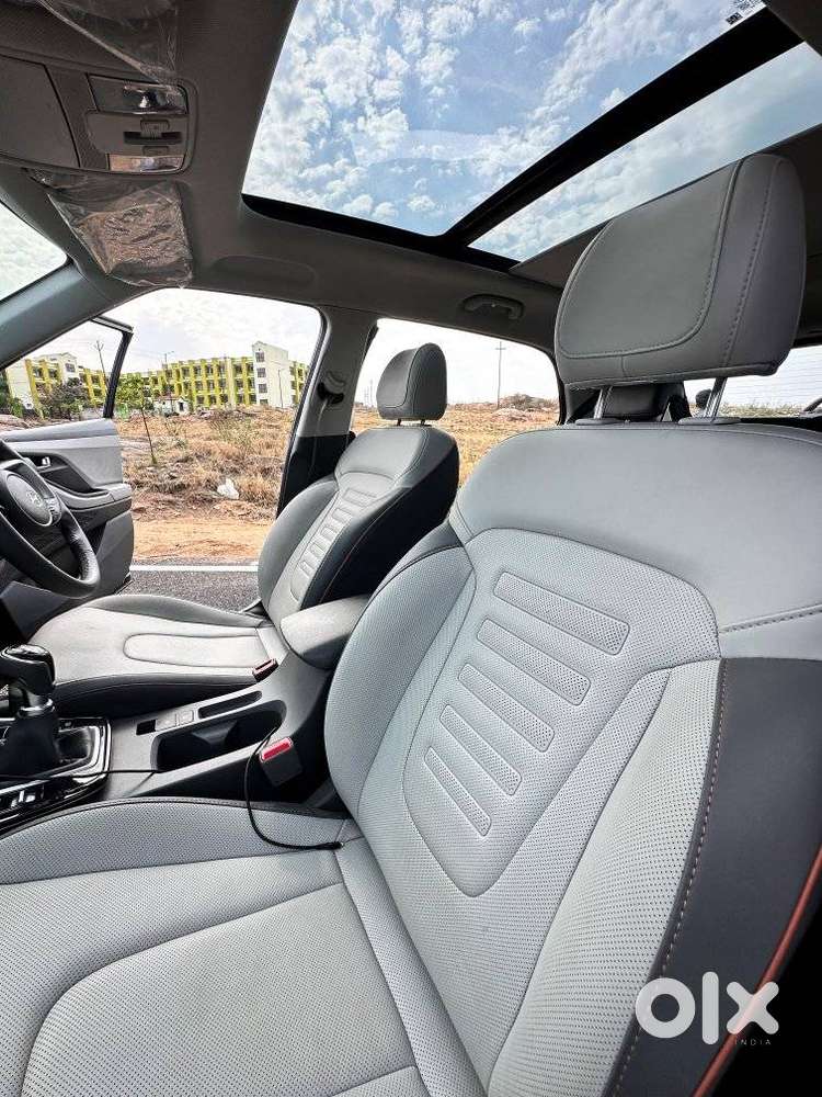 Hyundai Creta 1.5 Mpi Sx Petrol Ivt, 2025, Petrol