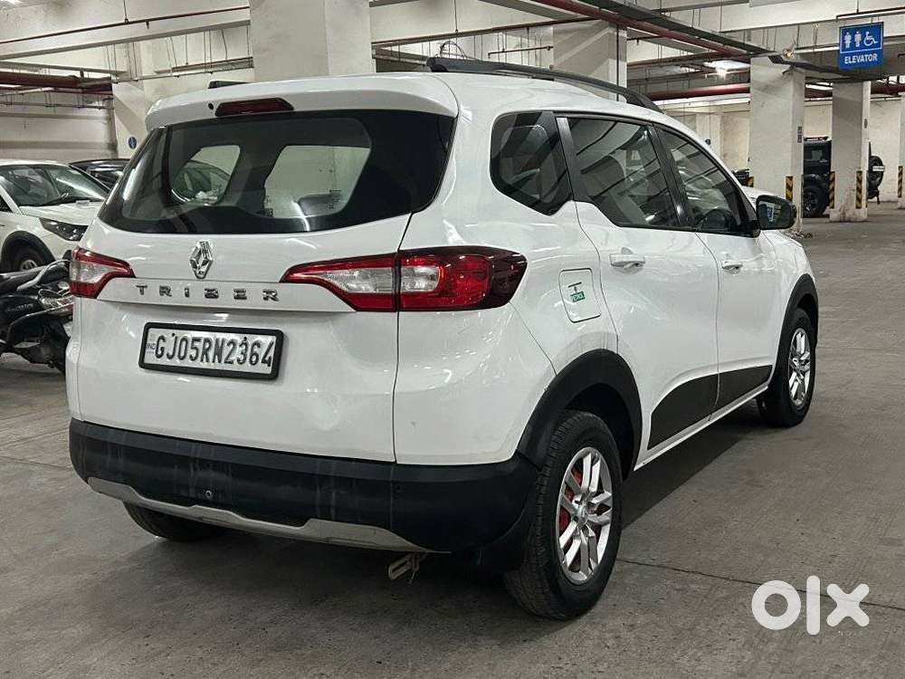 Renault Triber Rxt, 2021, Petrol