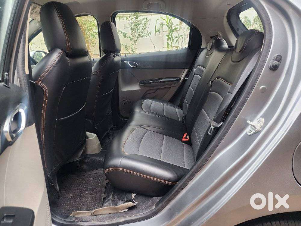Tata Tiago 1.2 Revotron Xz Plus Dual Tone, 2018, Petrol