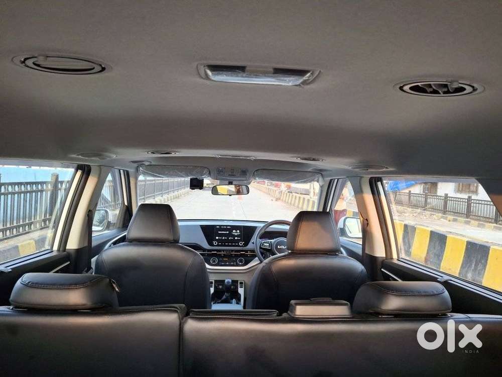 Kia Carens G 1.5 6mt Premium (o) 7-seater, 2024, Petrol