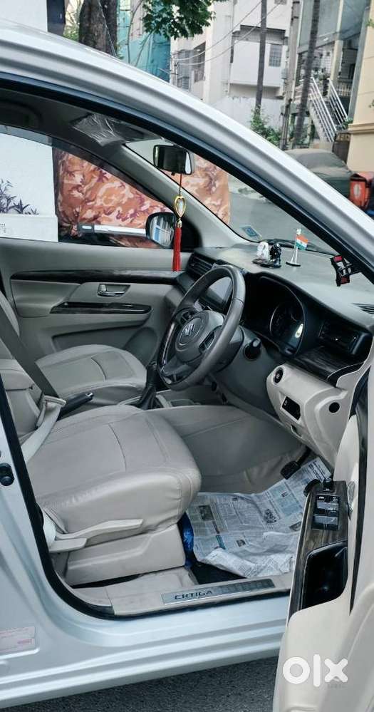 Maruti Suzuki Ertiga 1.5 Zxi Plus Shvs, 2020, Petrol