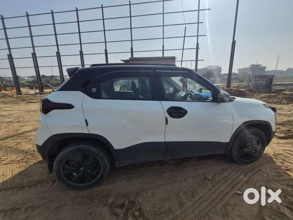 Tata Punch 1.2 Revotron 2024