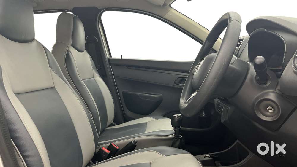 Renault Kwid Rxt, 2015, Petrol