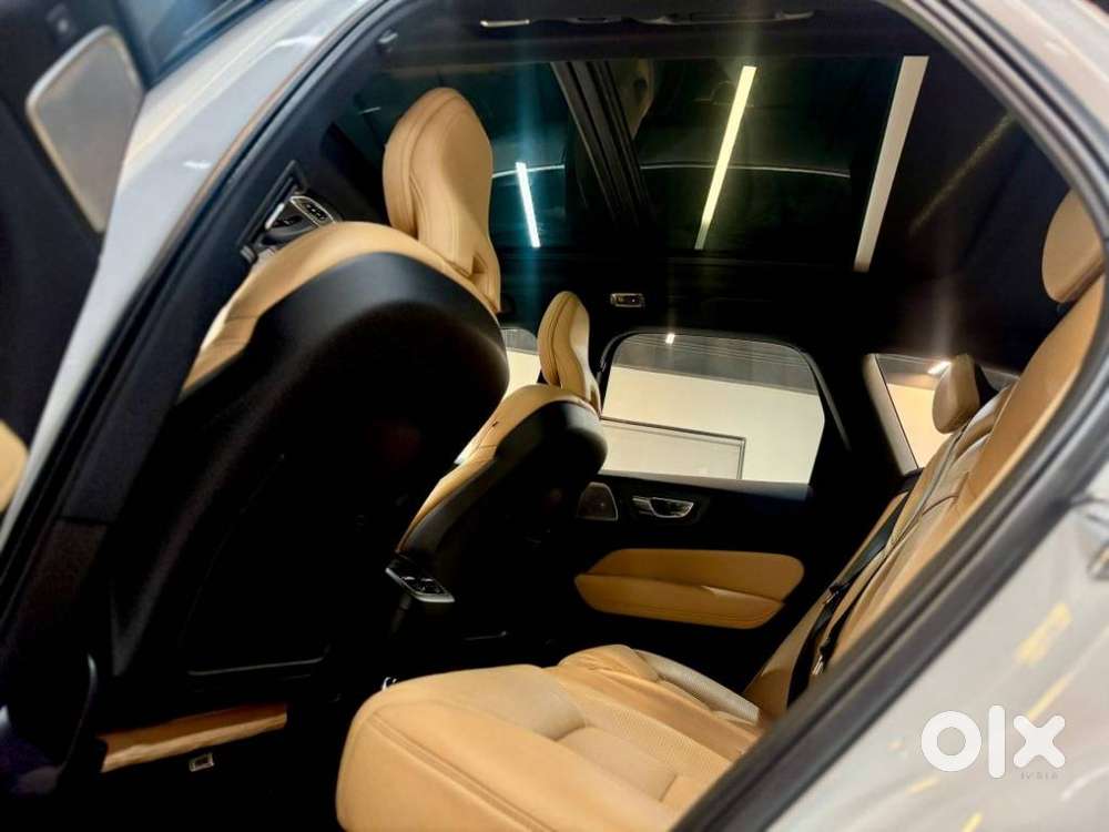 Volvo Xc60 Inscription D5, 2019, Diesel