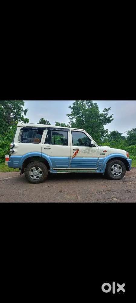 Mahindra Scorpio 2004