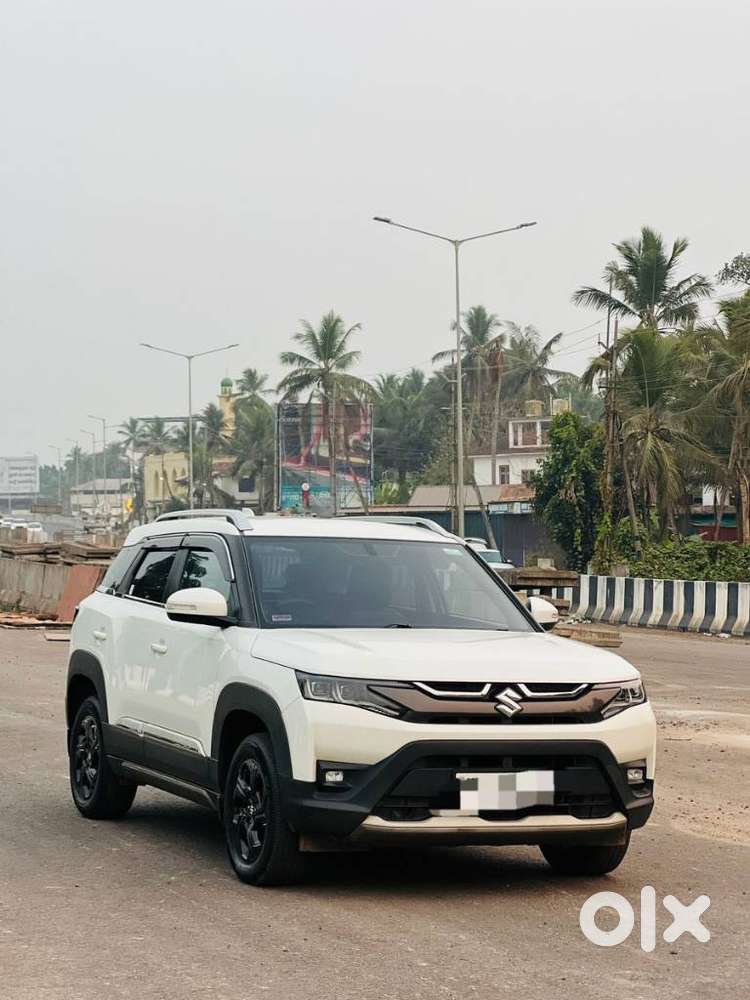 Maruti Suzuki Brezza 1.5 Zxi At Smart Hybrid, 2024, Petrol