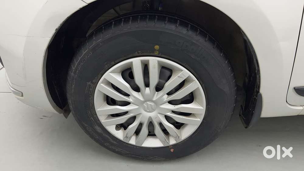 Maruti Suzuki Dzire 1.2 Vxi Amt, 2019, Petrol