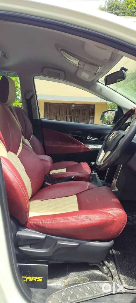 Toyota Innova Crysta 2.4 V 7 Str, 2016, Diesel