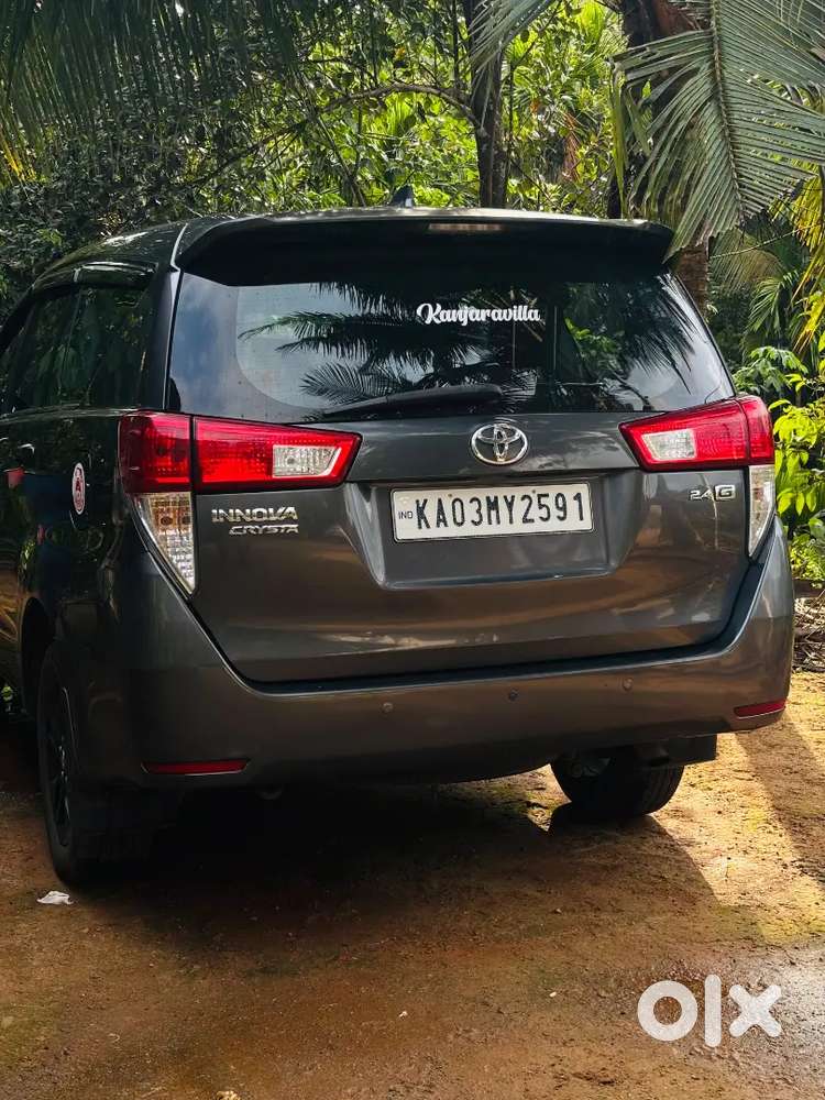 Toyota Innova Crysta 2016 Gx Mt 7