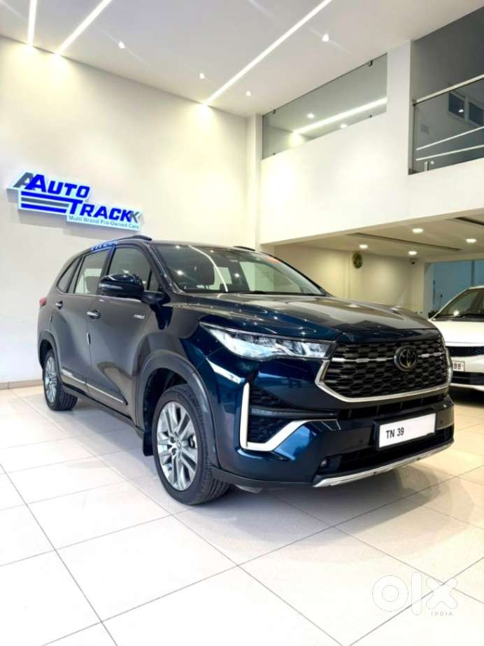 Toyota Innova Hycross 2.0 Zx Hybrid 7 Str, 2024, Petrol