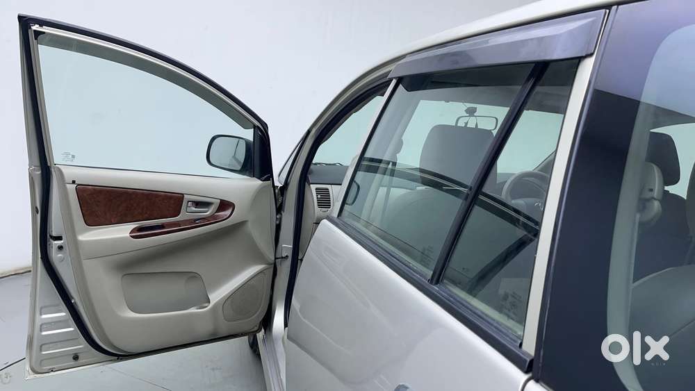 Toyota Innova 2.5 Gx (diesel) 7 Seater Bs Iv, 2013, Diesel
