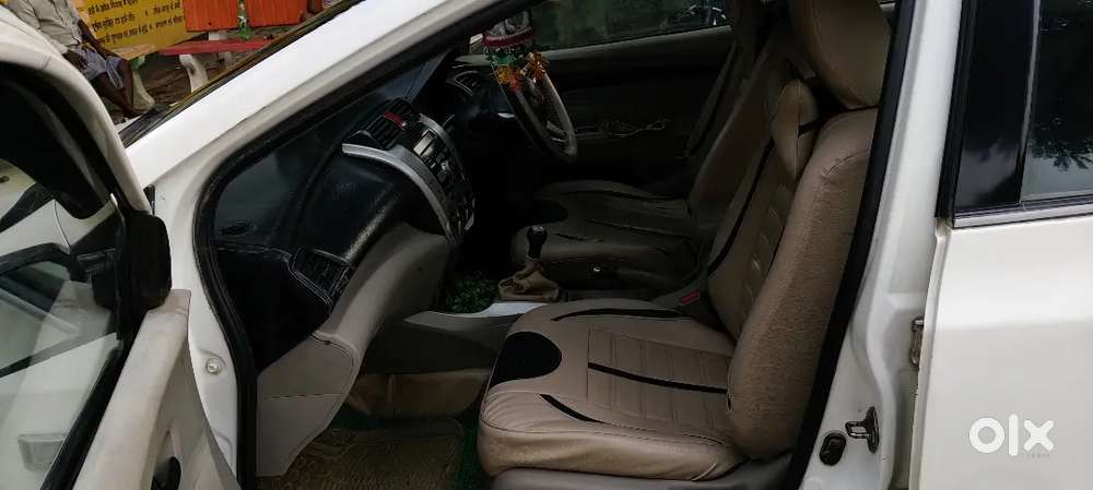 Jamuna Pur Chauraha Honda City Petrol Manual 2009