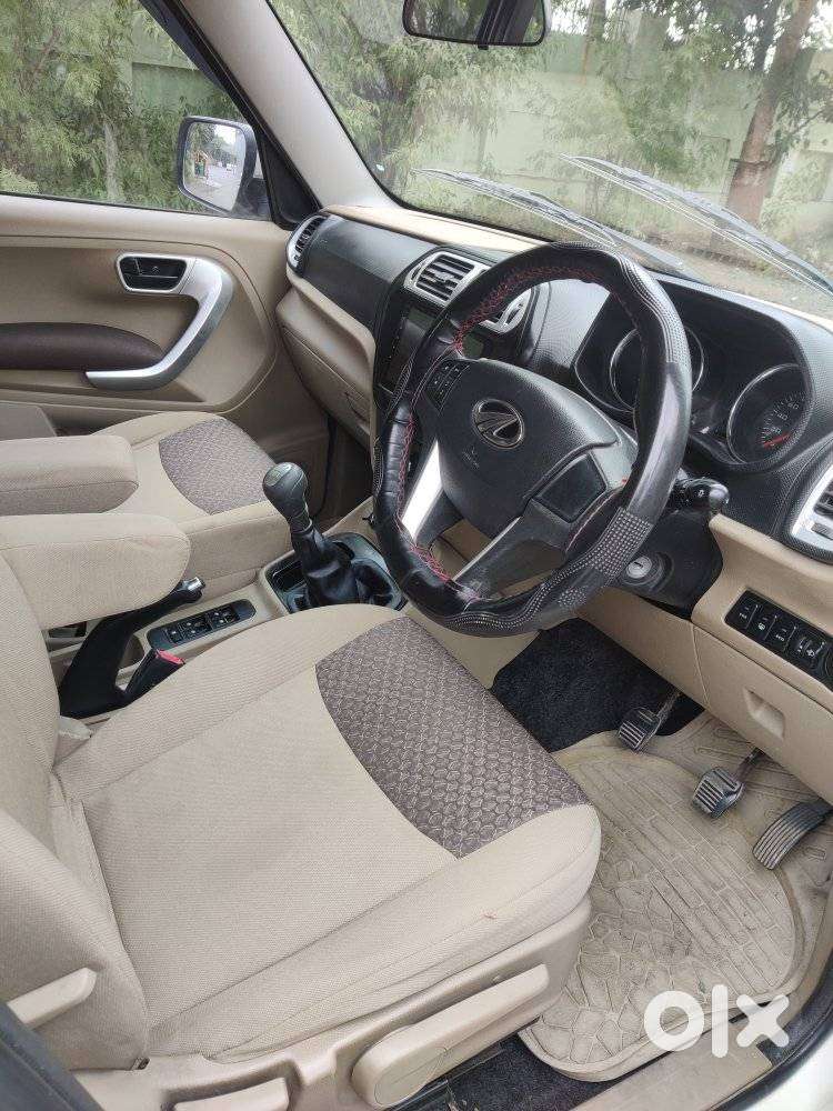 Mahindra Tuv 300 Mhawk100 T8, 2017, Diesel