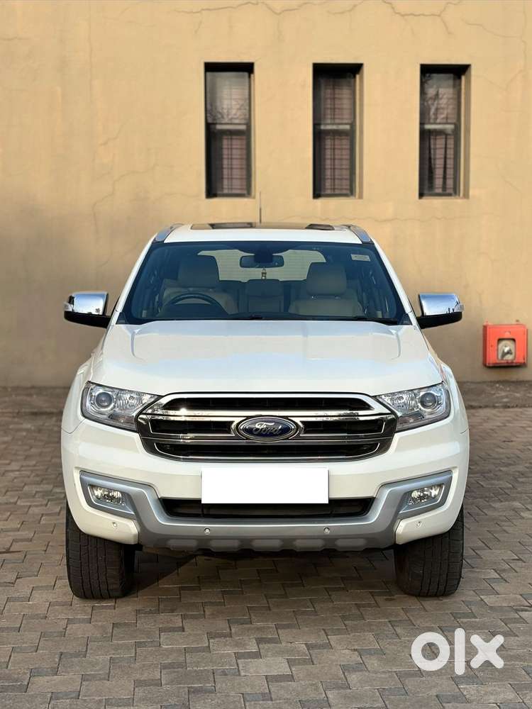 Ford Endeavour 3.2 Titanium At 4x4, 2017, Diesel