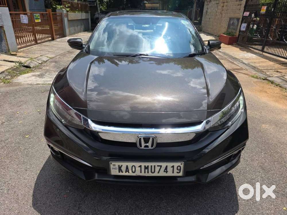 Honda Civic 1.8 V At Sunroof, 2020, Petrol