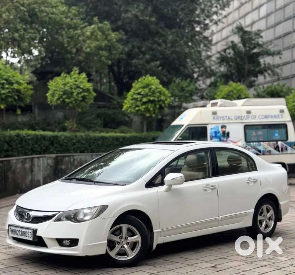 Honda Civic 1.8 Sunroof 2011 Model