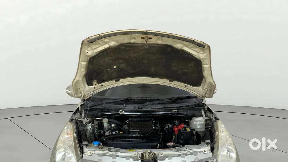 Maruti Suzuki Swift Vxi, 2015, Petrol
