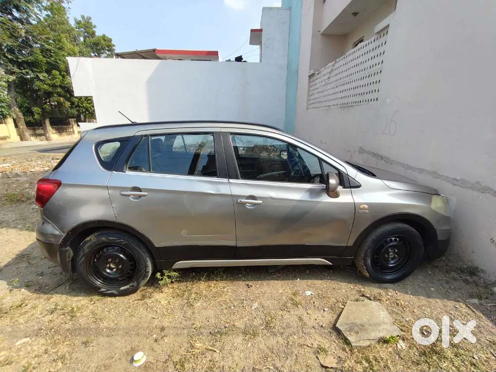 Maruti Suzuki S-cross 2017 डीज़ल मैनुअल