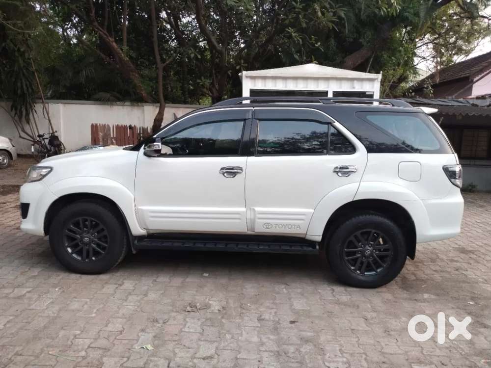 Toyota Fortuner 4x2 At, 2015, Diesel