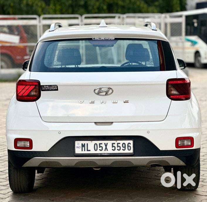 Hyundai Venue 1.2 S Plus, 2022, Petrol