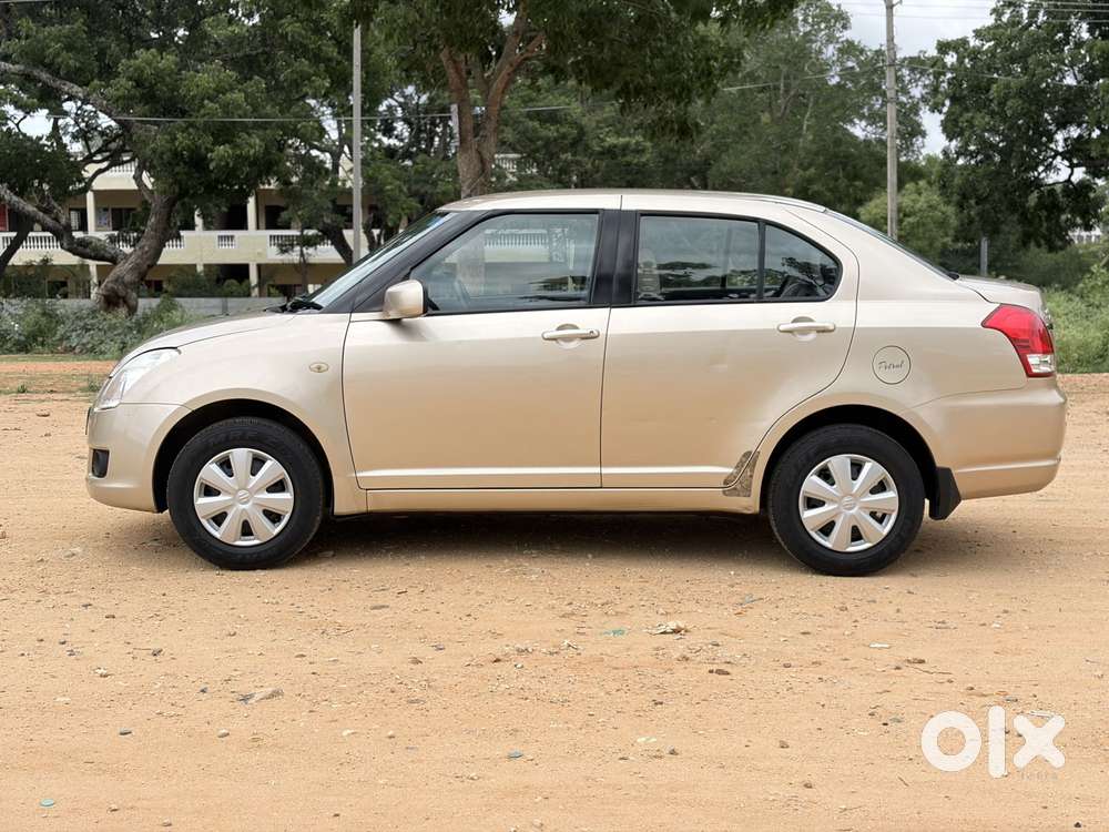 Maruti Suzuki Swift Dzire Vxi, 2009, Petrol