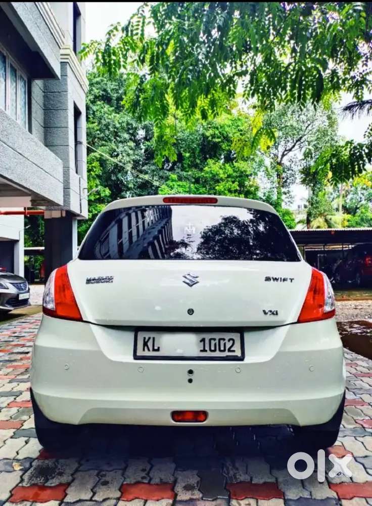 Maruti Suzuki Swift 2017 Petrol Well Maintained