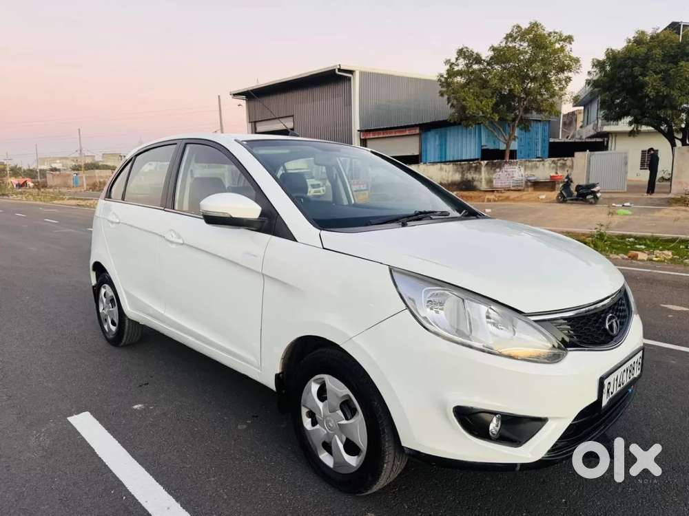 Tata Bolt Revotron Xm, 2015, Petrol