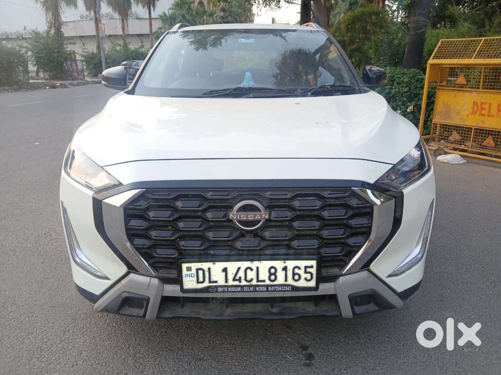 Nissan Magnite 1.0 Xv Premium, 2025, Cng & Hybrids