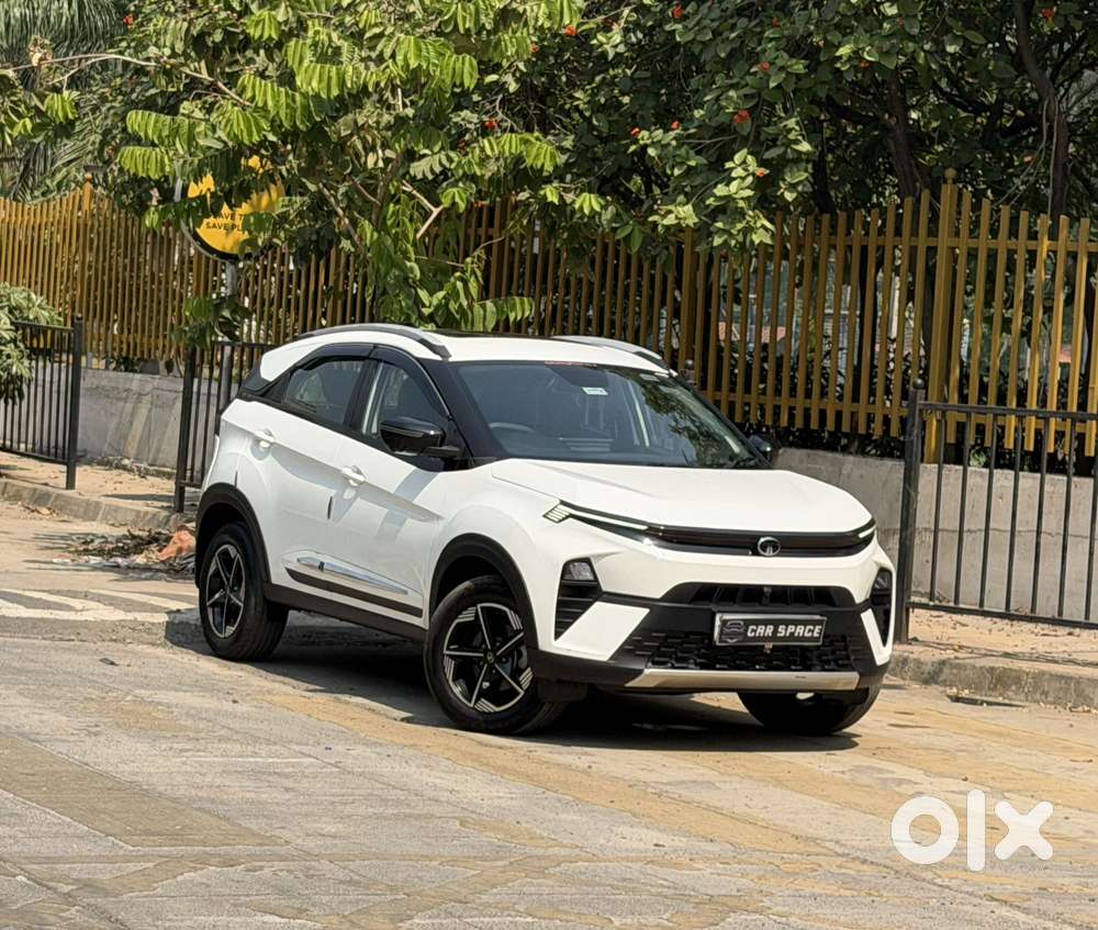 Tata Nexon, 2025, Petrol