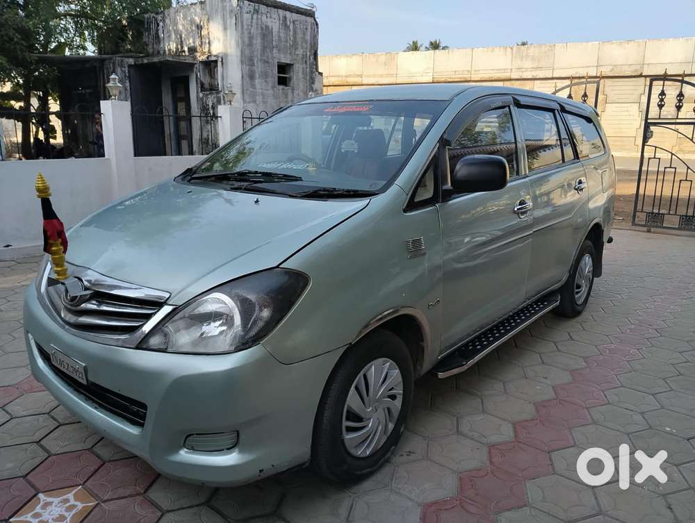 Toyota Innova 2.5 G (diesel) 8 Seater Bs Iv, 2009, Diesel