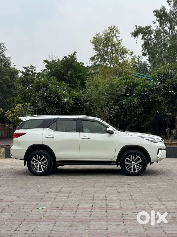 Toyota Fortuner 4x4 Mt 2.8 Diesel, 2020, Diesel