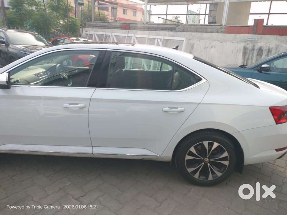 Skoda Superb Cbu Petrol Tsi At L&k