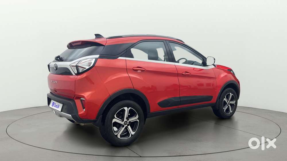 Tata Nexon 1.2 Revotron XZA Plus Premium, 2022, Petrol